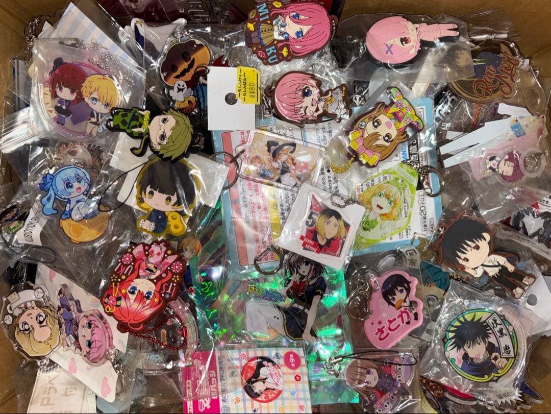ノンジャンル アニメ キャラクター 800点以上 大量 まとめ売り 紙類雑貨なし