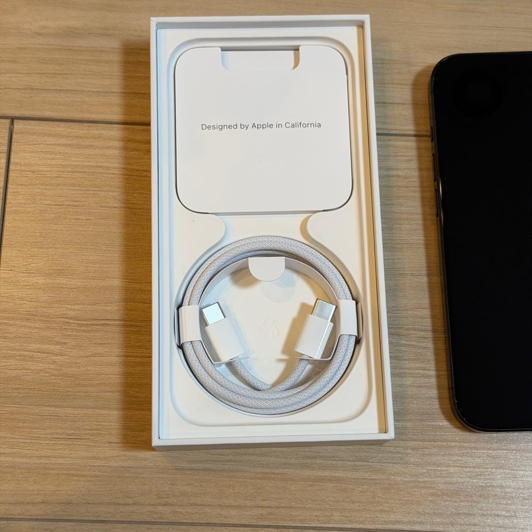【毎日1000円値下げ】iPhone 15 Pro ブラック 256GB