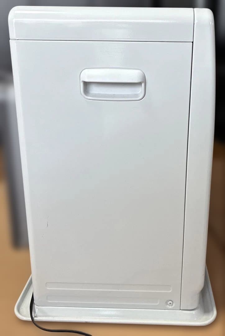 石油ファンヒーター【ダイニチ】FW-7218SDX　ブルーヒーター　2018年