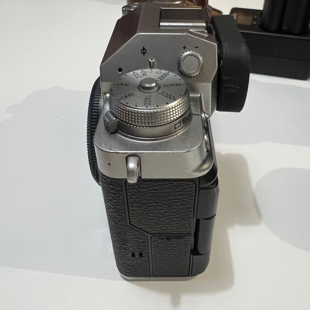 Fujifilm X-T4 カメラ本体・レンズ2本+その他セット