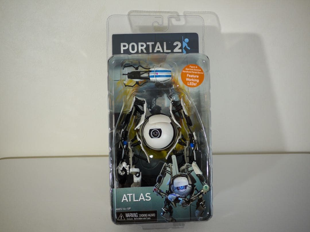 PORTAL 2 ATLAS NECA ポータル 2 アトラス フィギュア