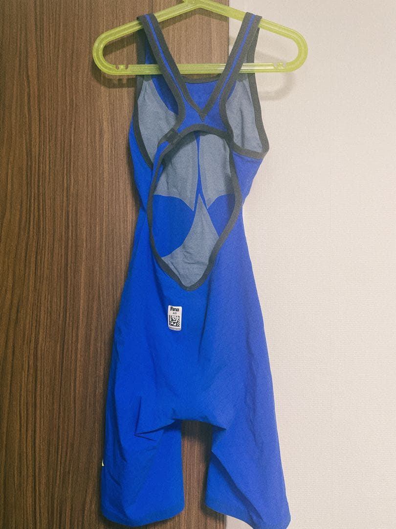 アリーナ競泳水着 POWERSKIN Mサイズ