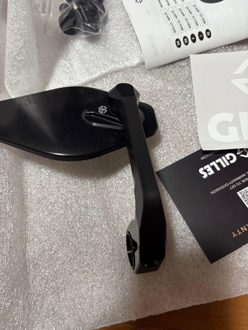 GILLES STRATOS バーエンドミラー M6／M8 BMW モトラッド