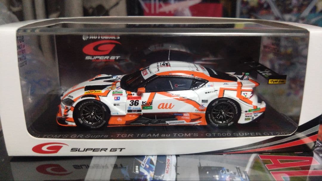 スパーク 1/43 au TOM’S GR Supra 2023