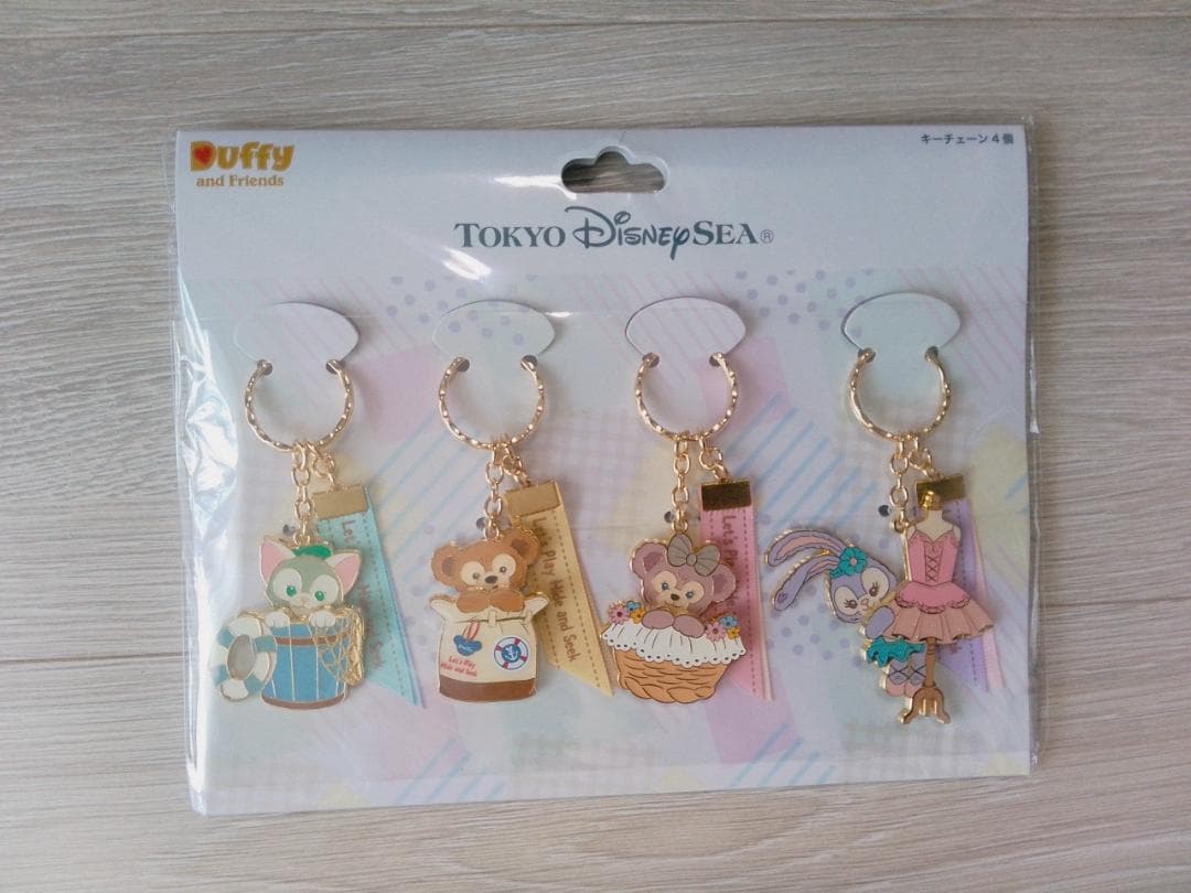 ダッフィー　シェリーメイ　ぬいぐるみ　キーチェーン