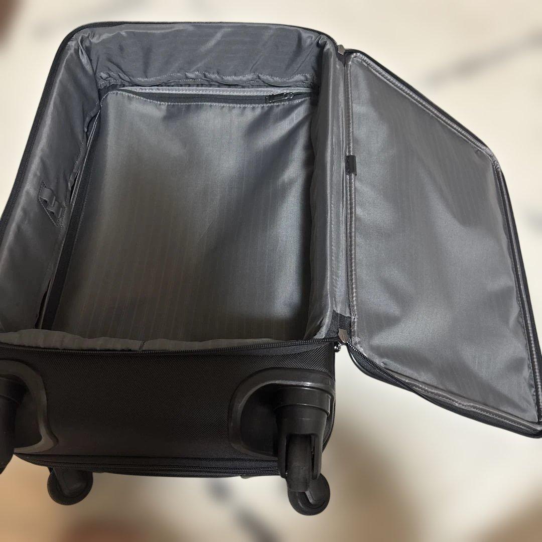【美品】TUMI トゥミ 4輪 キャリーケース エキスパンダブル ブラック