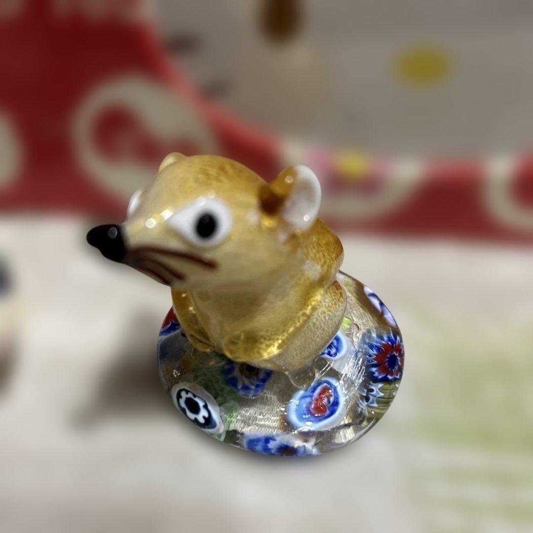 ムラーノガラス干支シリーズ2020草花とたわむれる子