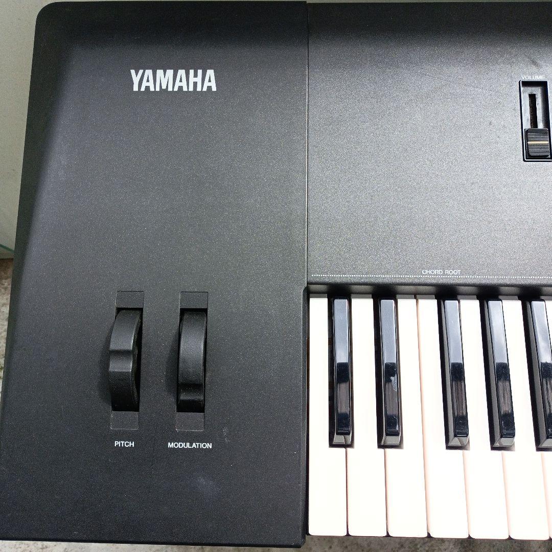 Yamaha QS300 シンセサイザー　本体のみ
