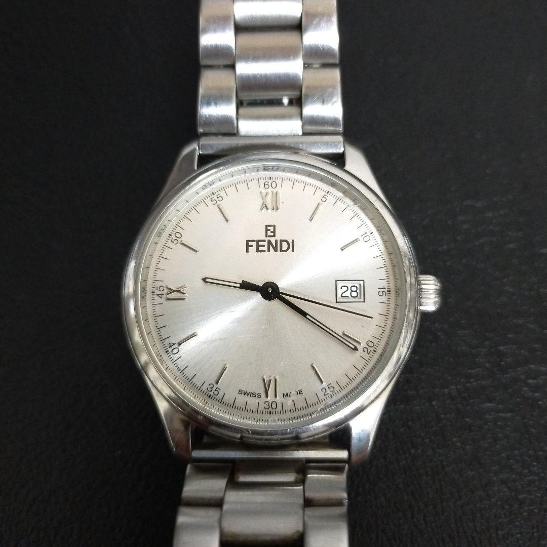 人気　FENDI フェンディ 210G クオーツ メンズ 腕時計　中古品