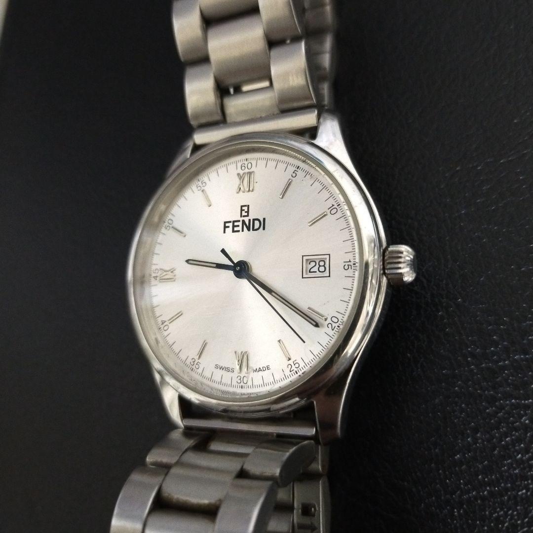 人気　FENDI フェンディ 210G クオーツ メンズ 腕時計　中古品