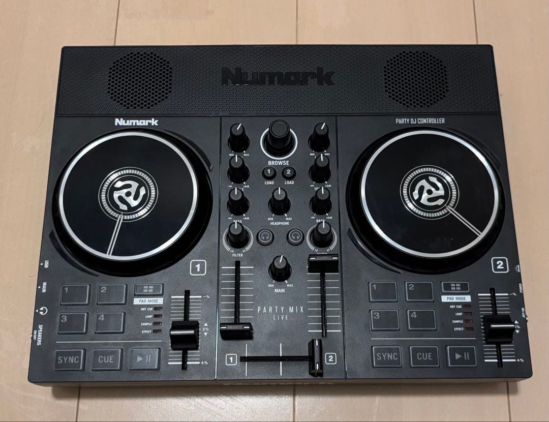 Numark PARTY MIX LIVE付属品あり。箱あり。