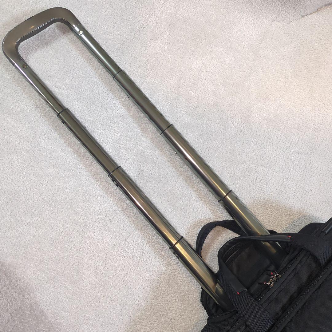 美品　Samsonite　ブラック キャリーケース 伸縮ハンドル付き