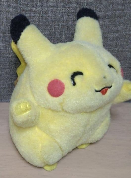 初期にっこりバンザイピカチュウ 当時物 レア ぬいぐるみ