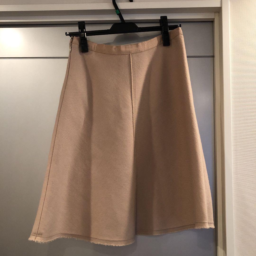 PRADA プラダ ひざ丈スカート ベージュ
