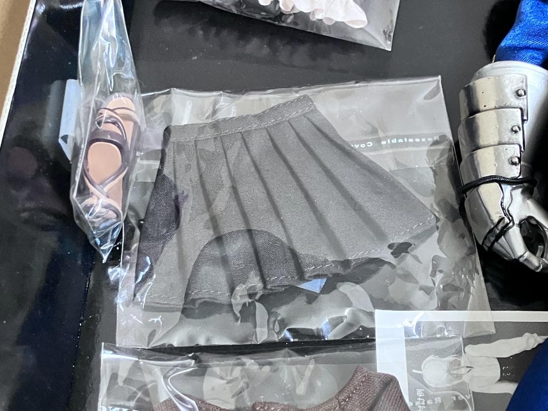 アゾン HAF Fate セイバー 1/6スケール アクションフィギュア