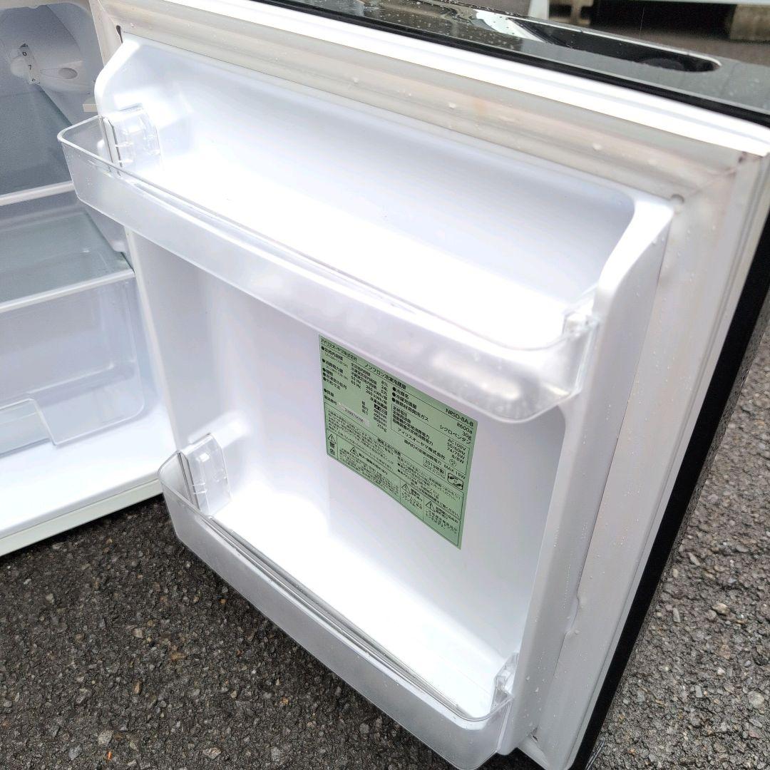 アイリスオーヤマ　2ドア　冷凍　冷蔵庫　NRSD-8A-B　81L　2