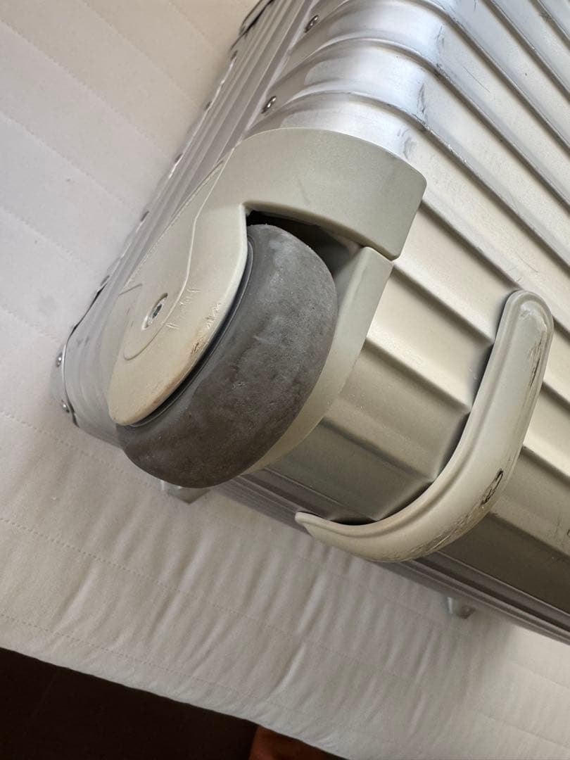 【廃盤】【美品】リモワ トパーズ パイロットトローリー 2輪 旧型 シルバー