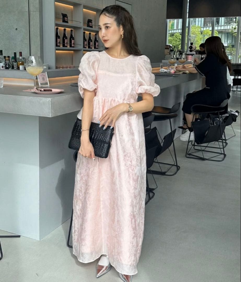 ANDRESDバブルスリーブジャガードドレス