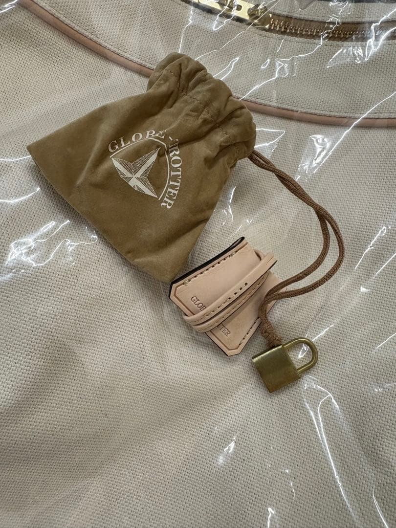 Globe Trotterサファリ キャリーケース トランク 2輪　正規品保証