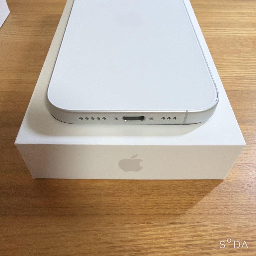 iPhone16 128GB ホワイト