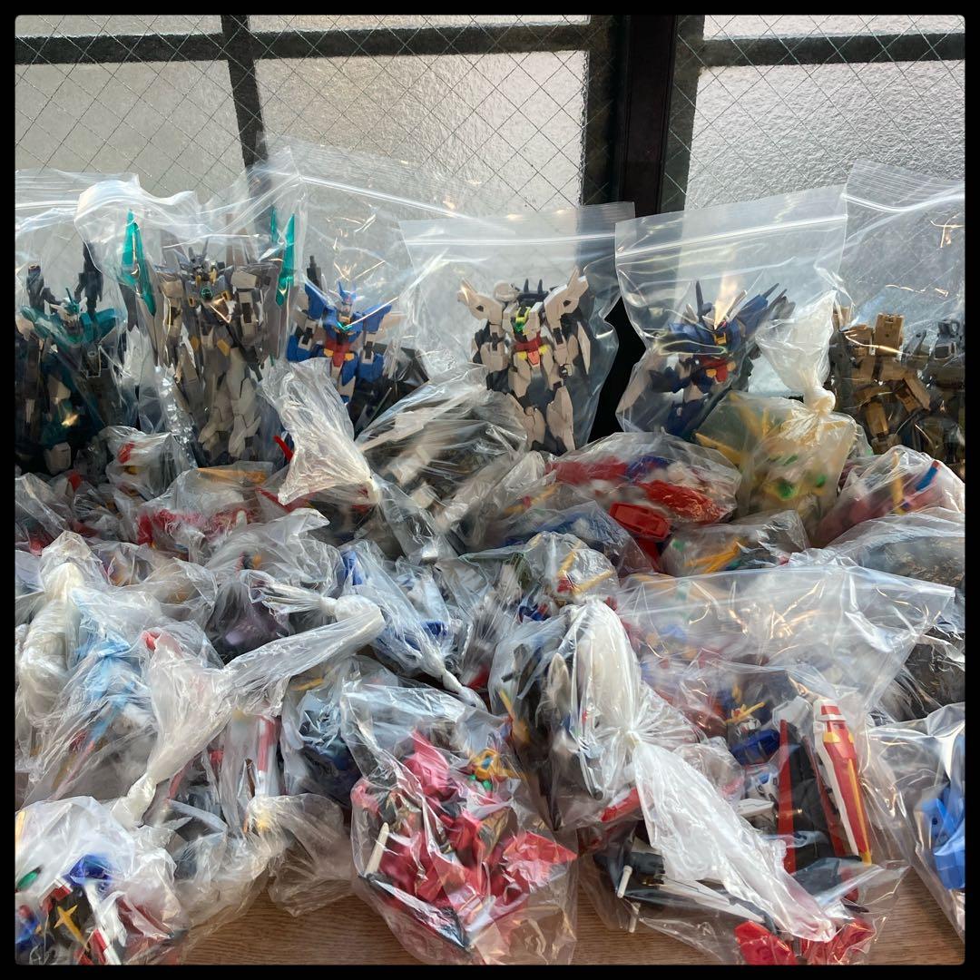 【ガンプラ　ジャンクまとめ売り　HG・SD等色々】