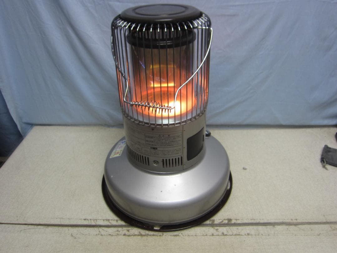 【S9688】石油ストーブ クリーニング済 トヨトミ RB-25D