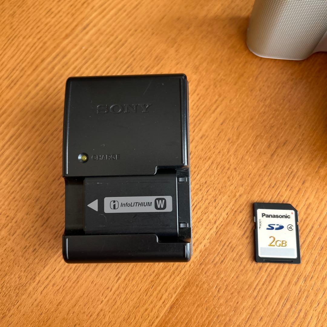 Sony α NEX-3 カメラ 本体とアクセサリー