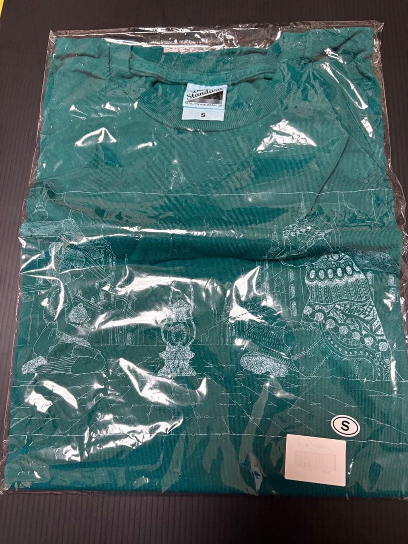 米津玄師　帰りの会・続編　犬と猫tシャツ　グリーン