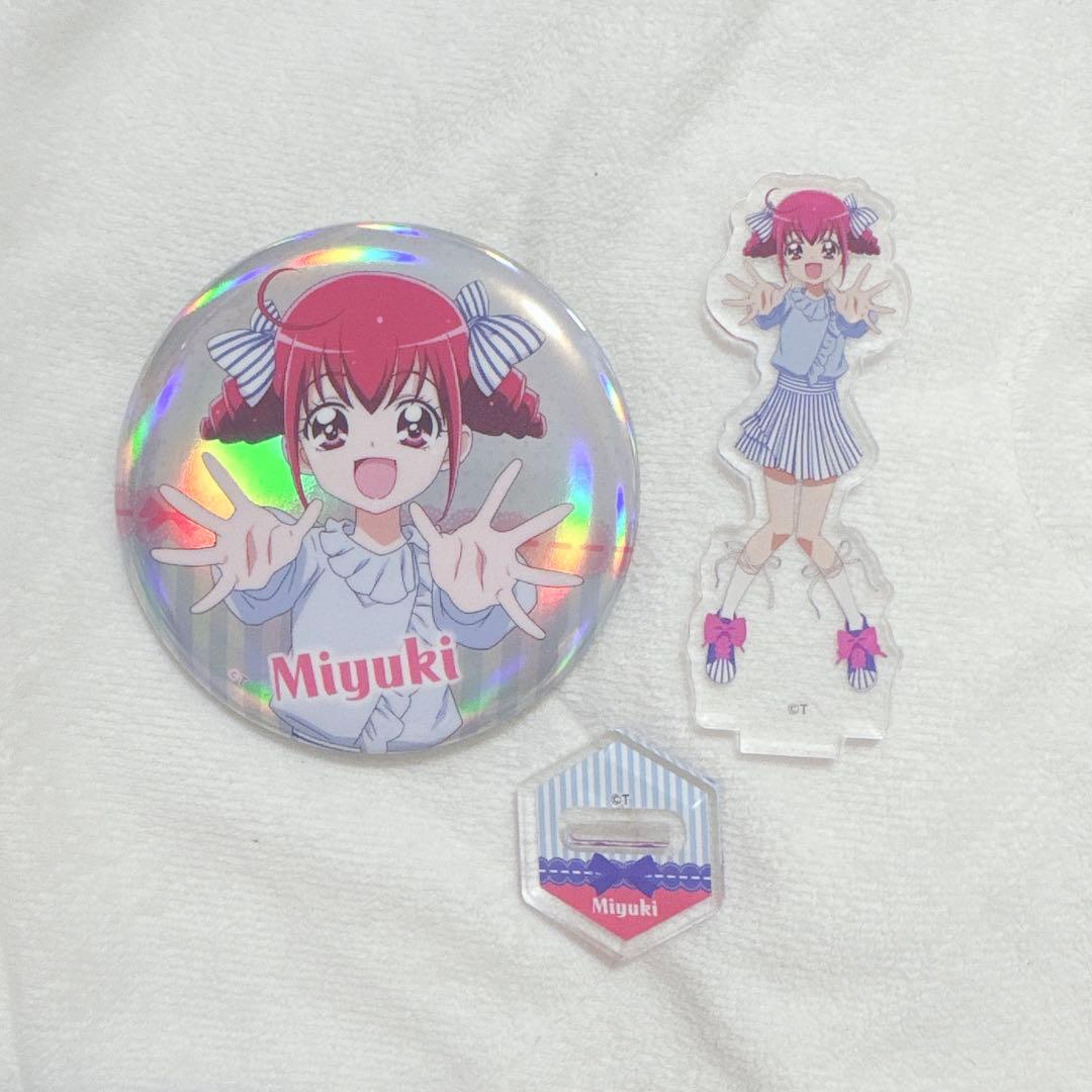 アクリルスタンド オーロラ缶バッジ プリキュア 星空みゆき キュアハッピー