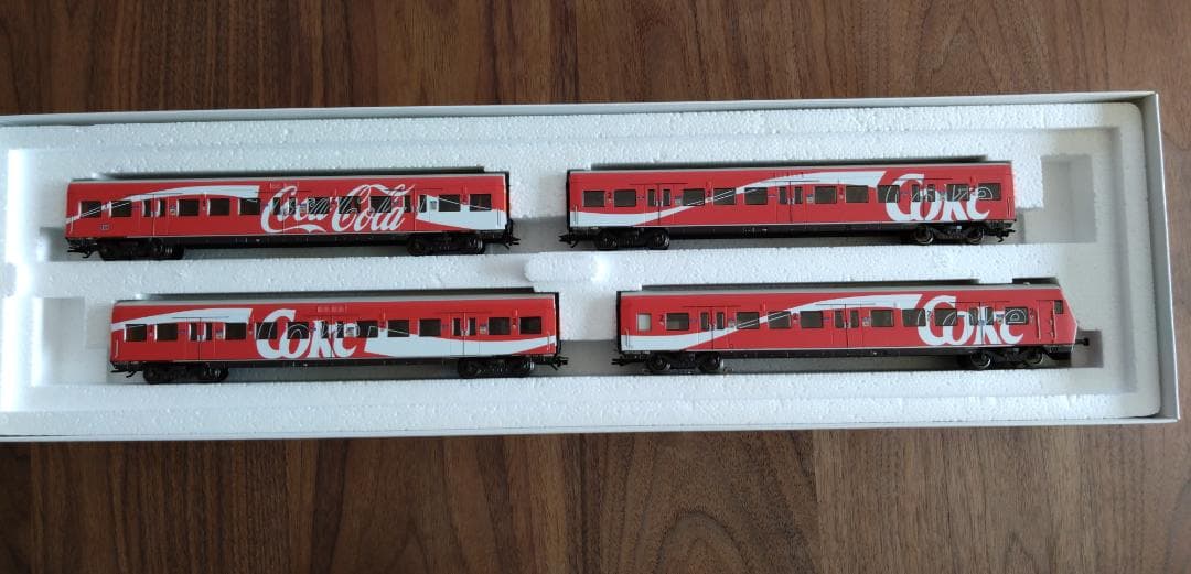 メルクリンHOデジタル　BR111電気機関車とコカ・コーラS-バーン列車セット