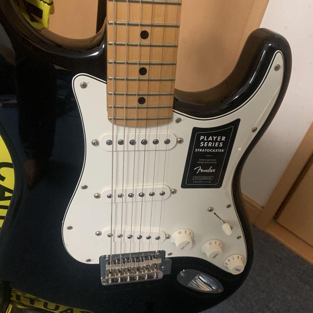 エレキギター　fender Stratcaster