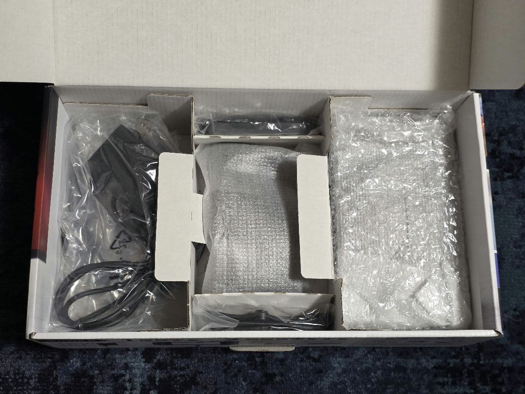 r*r様 Nintendo Switch 本体 グレー Joy-Con付き