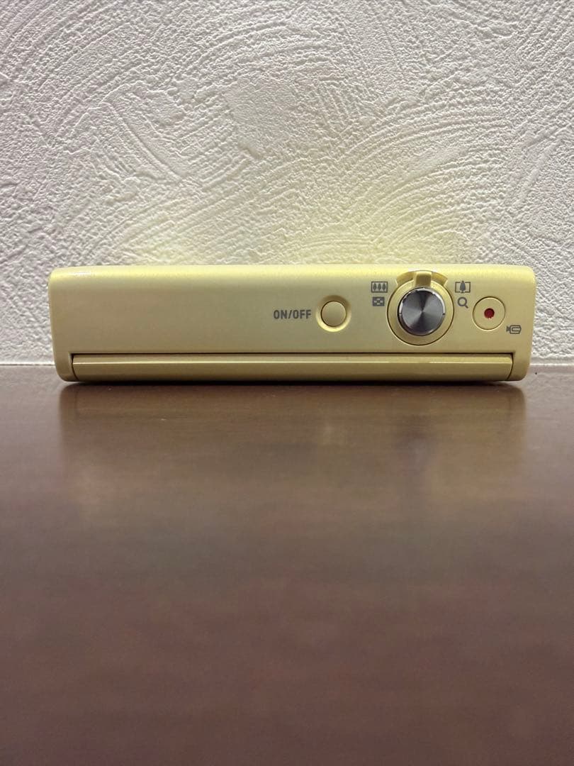 CASIO デジタルカメラ EXILIM EX-ZR70 イエロー