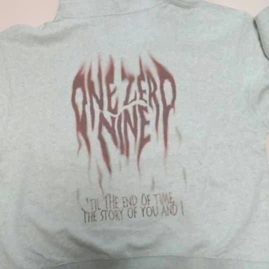 ENHYPENソンフン　ジップアップパーカー　Lサイズ　アイボリー