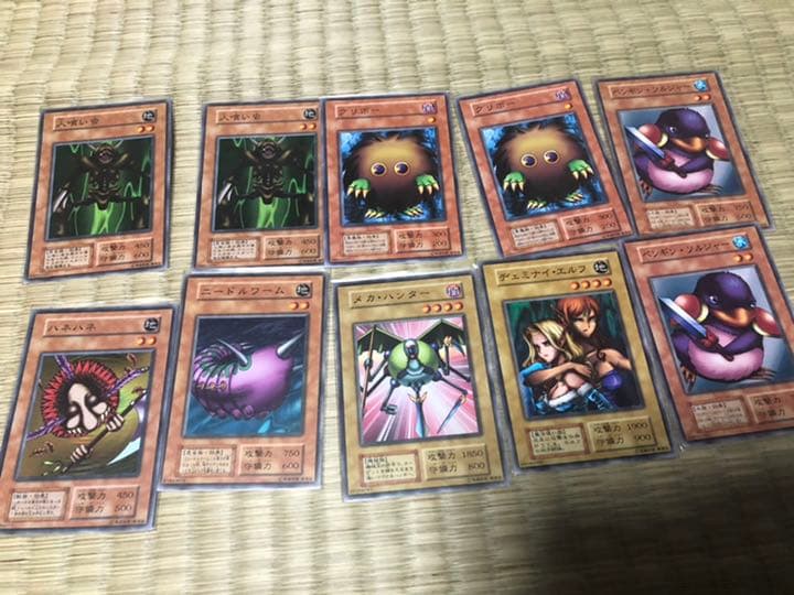 遊戯王カード　初期　スターター　青眼の白龍