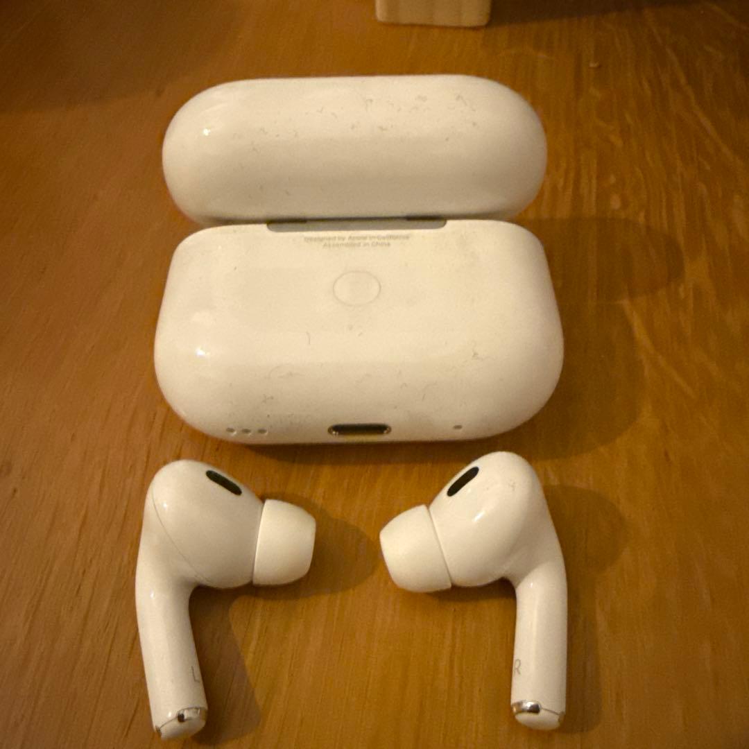 AirPods Pro2 充電ケース付き ホワイト