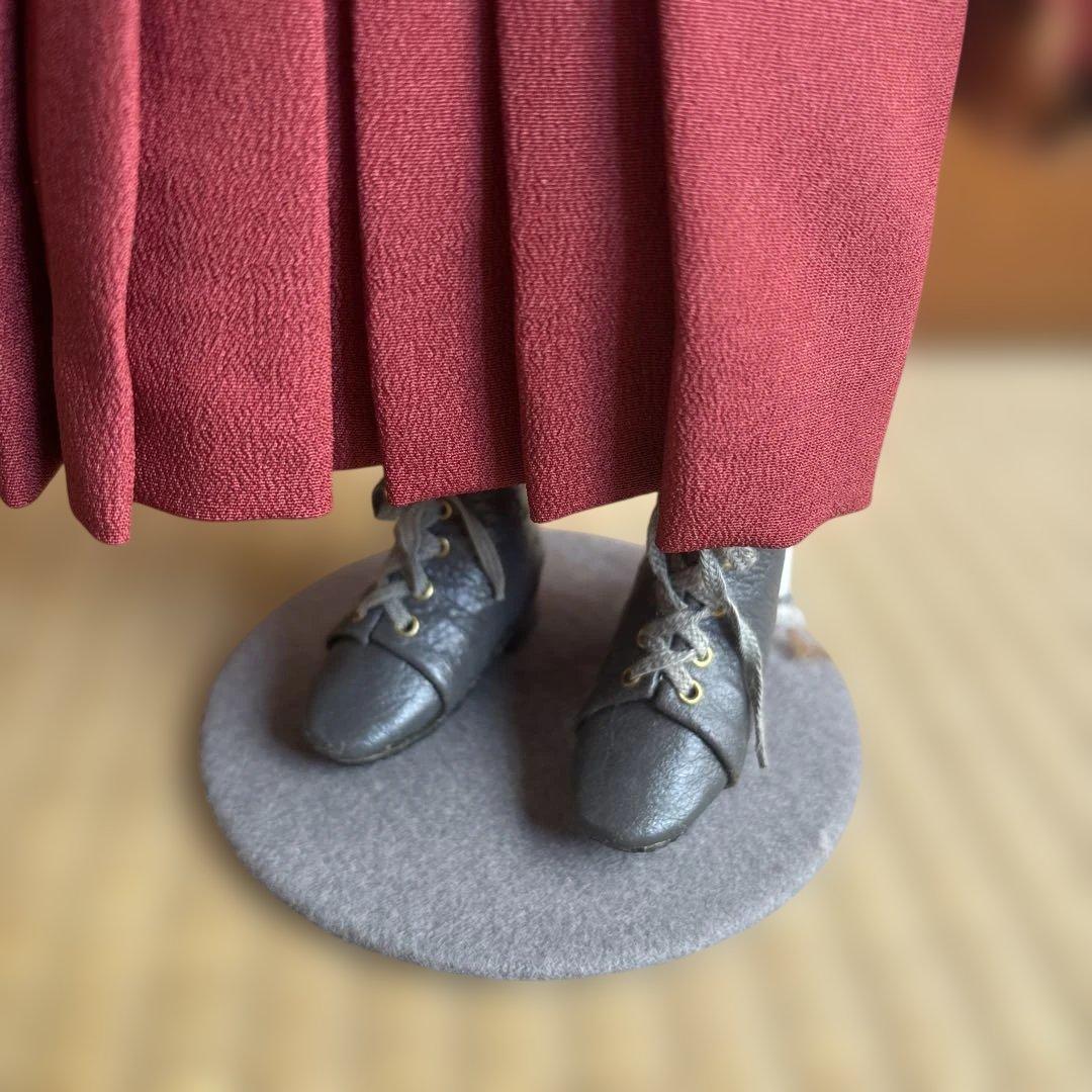 花柄着物の人形 スタンド付き