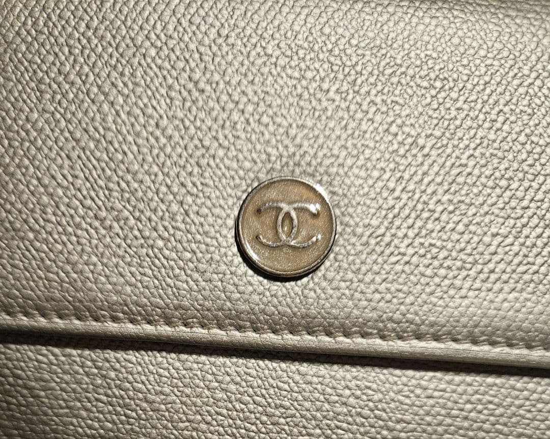 CHANEL【極美品✨希少】ココマーク三つ折り財布　Ｗホック　シルバー付属品完備