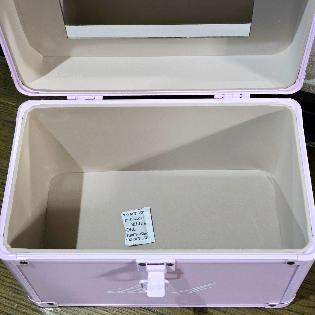 illuN イリュン メイクボックス ブランケット 洗顔 辻ちゃん ホリデー