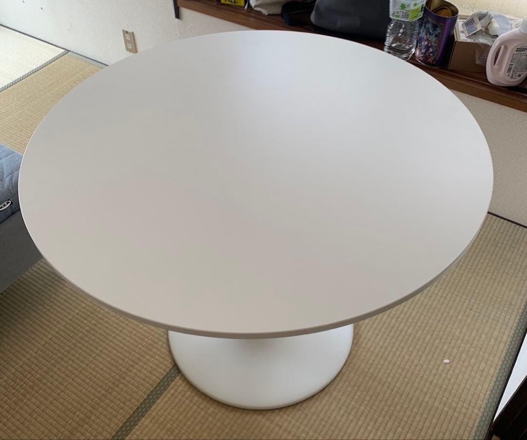 IKEA ホワイト 円形ダイニングテーブル
