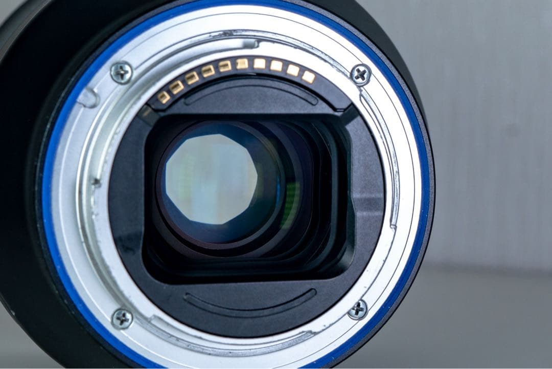 Carl Zeiss Batis 85mm F1.8 Eマウント