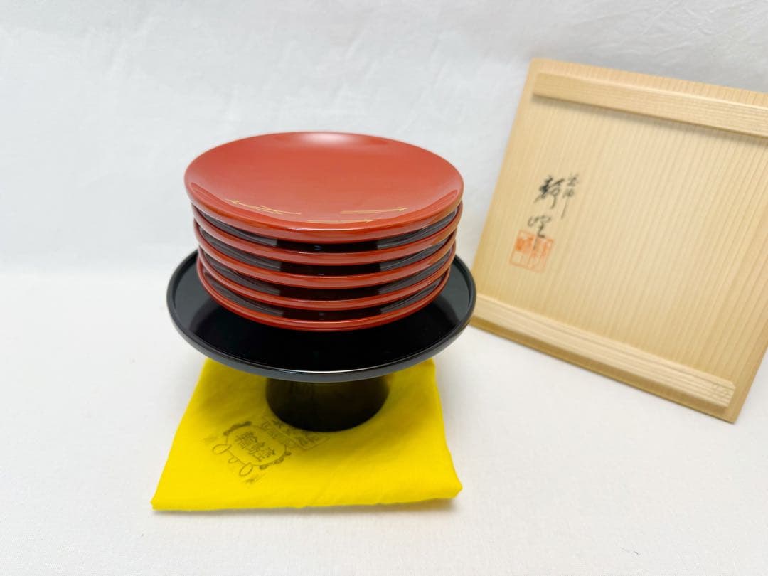 未使用 塗師 静峰作 懐石道具 輪島塗 木製盃台 引盃松葉蒔絵5客 共布 共箱