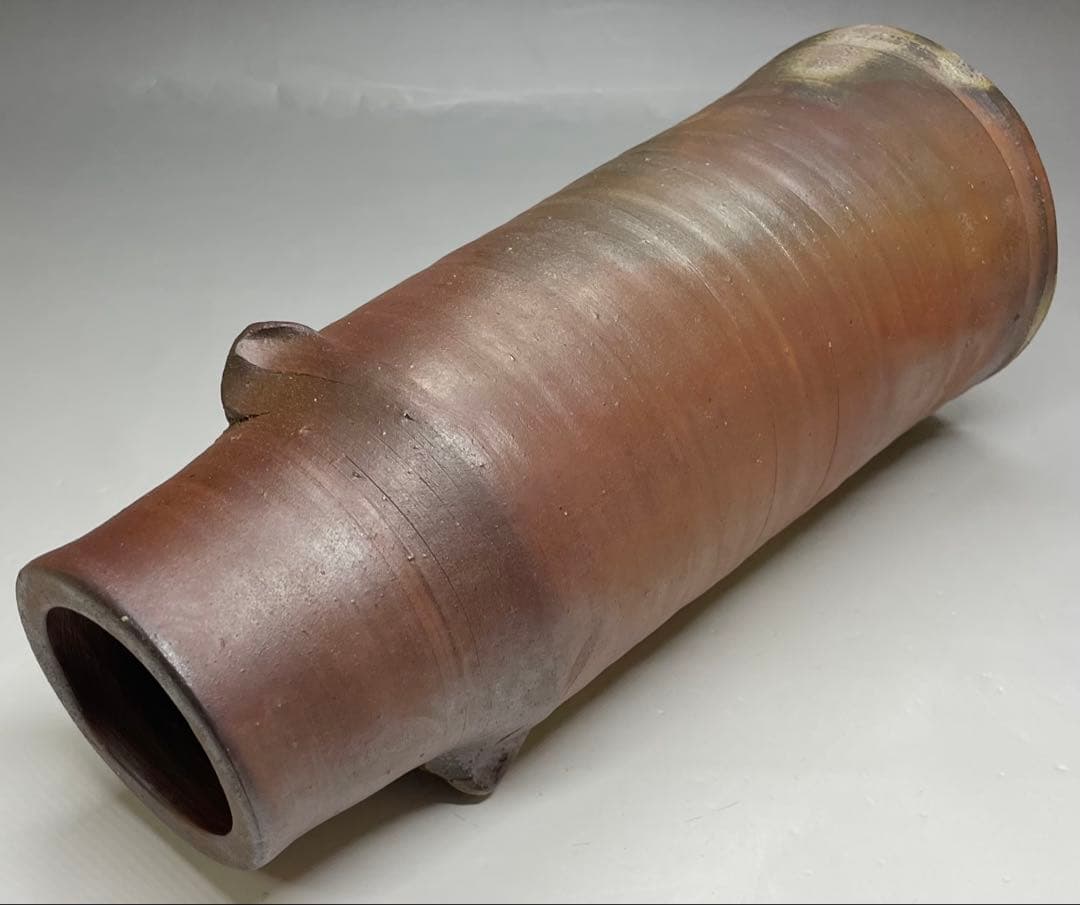 Tarou Yamada　人間国宝　藤原雄　共箱(四方桟盛蓋) 　y90