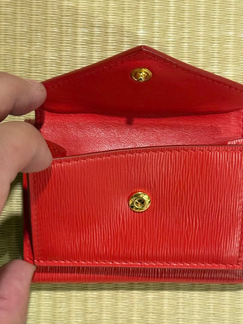 つ*つ様 PRADA エンベロープ 三つ折り財布 レッド　美品