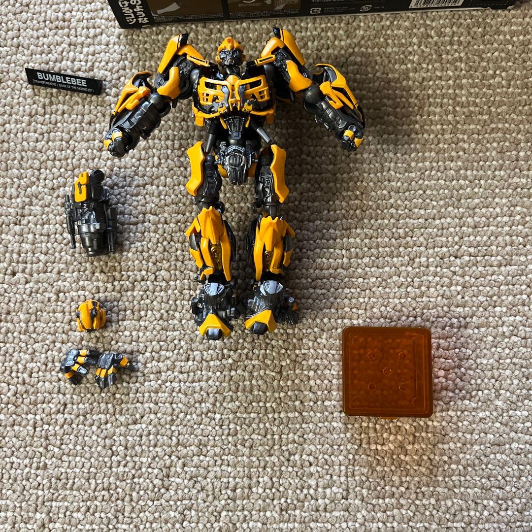 オプティマスプライム バンブルビー リボルテック 　No.040 No.038