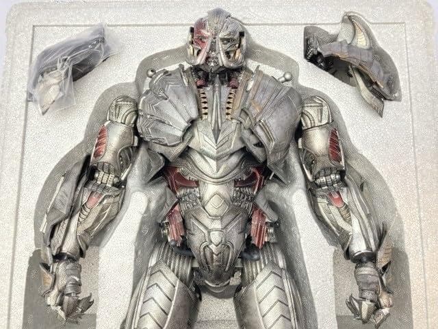 トランスフォーマー　最後の騎士王　 MEGATRON 　メガトロン　スリーエー