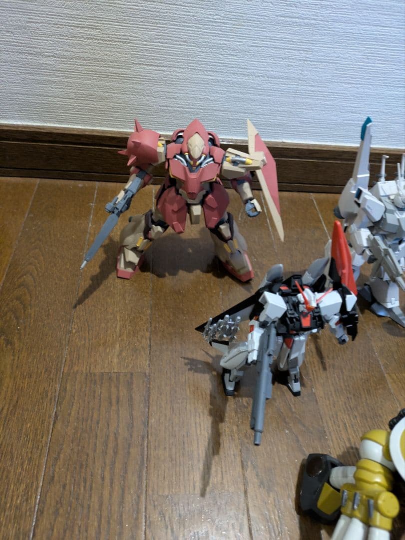 プラモデル ガンダム　ガンプラ　HG 他　ジャンク　武器　完成品　まとめ売り