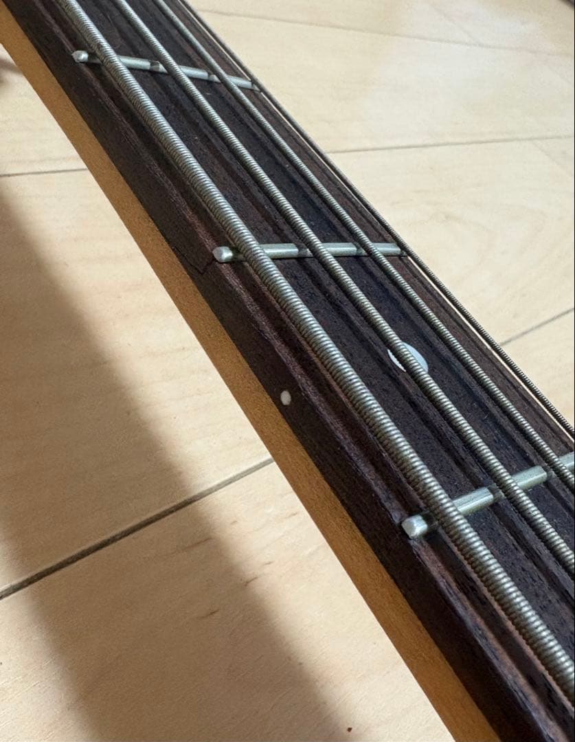 Killer Fernandes モッキンバード ベース Mockingbird