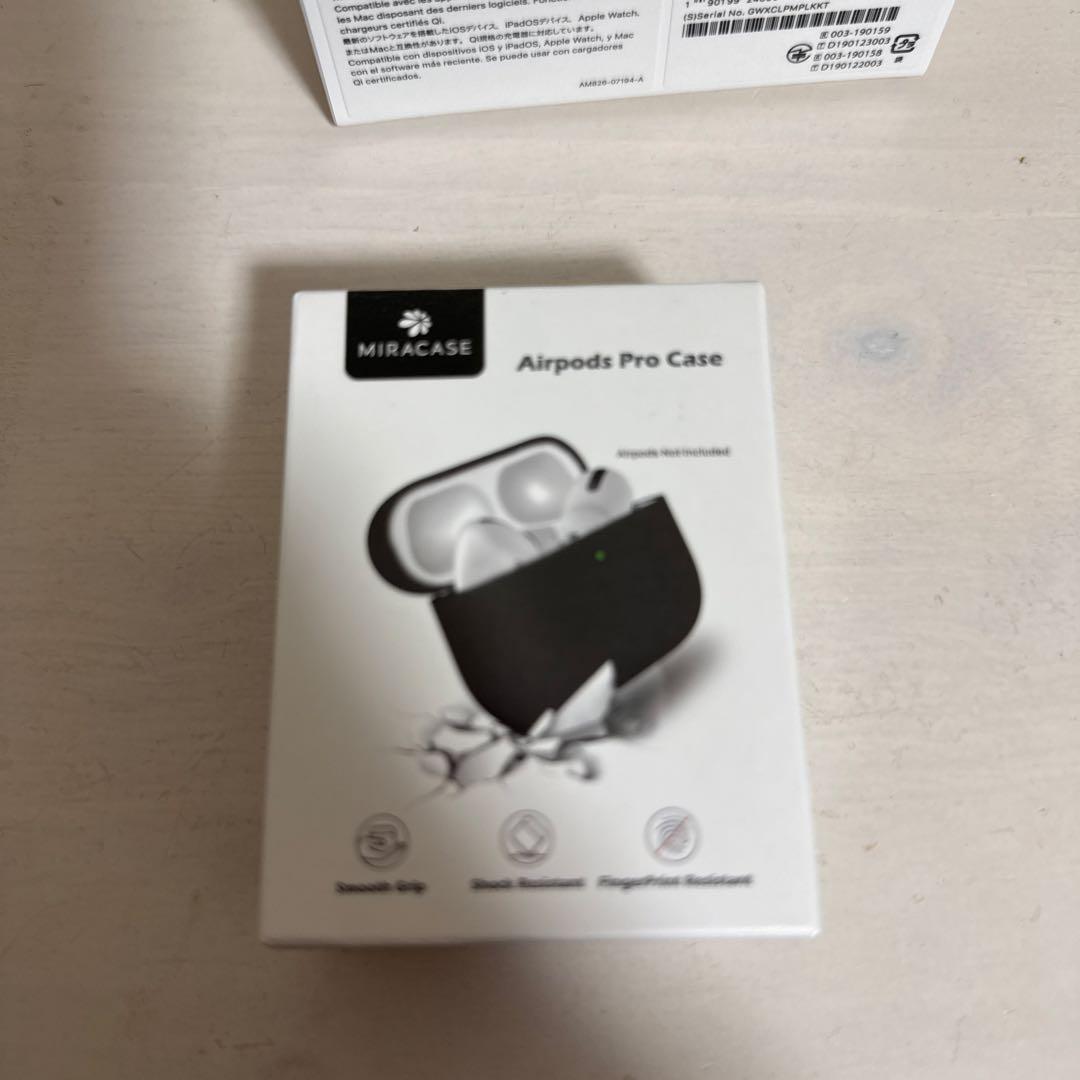 AirPods Pro ワイヤレス充電ケース付き