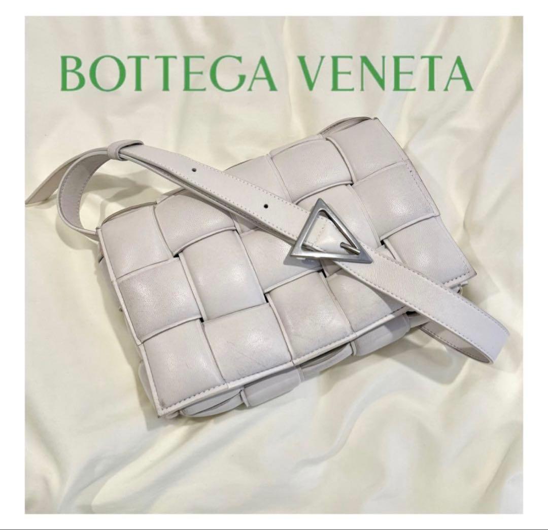 BOTTEGA VENETA ボッテガヴェネタ パデットカセット